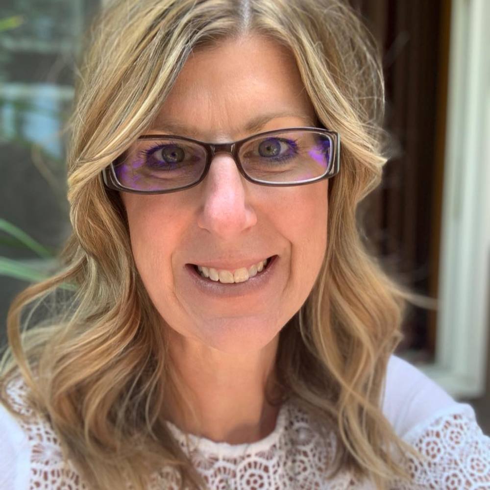 Meet your Posher, Angie